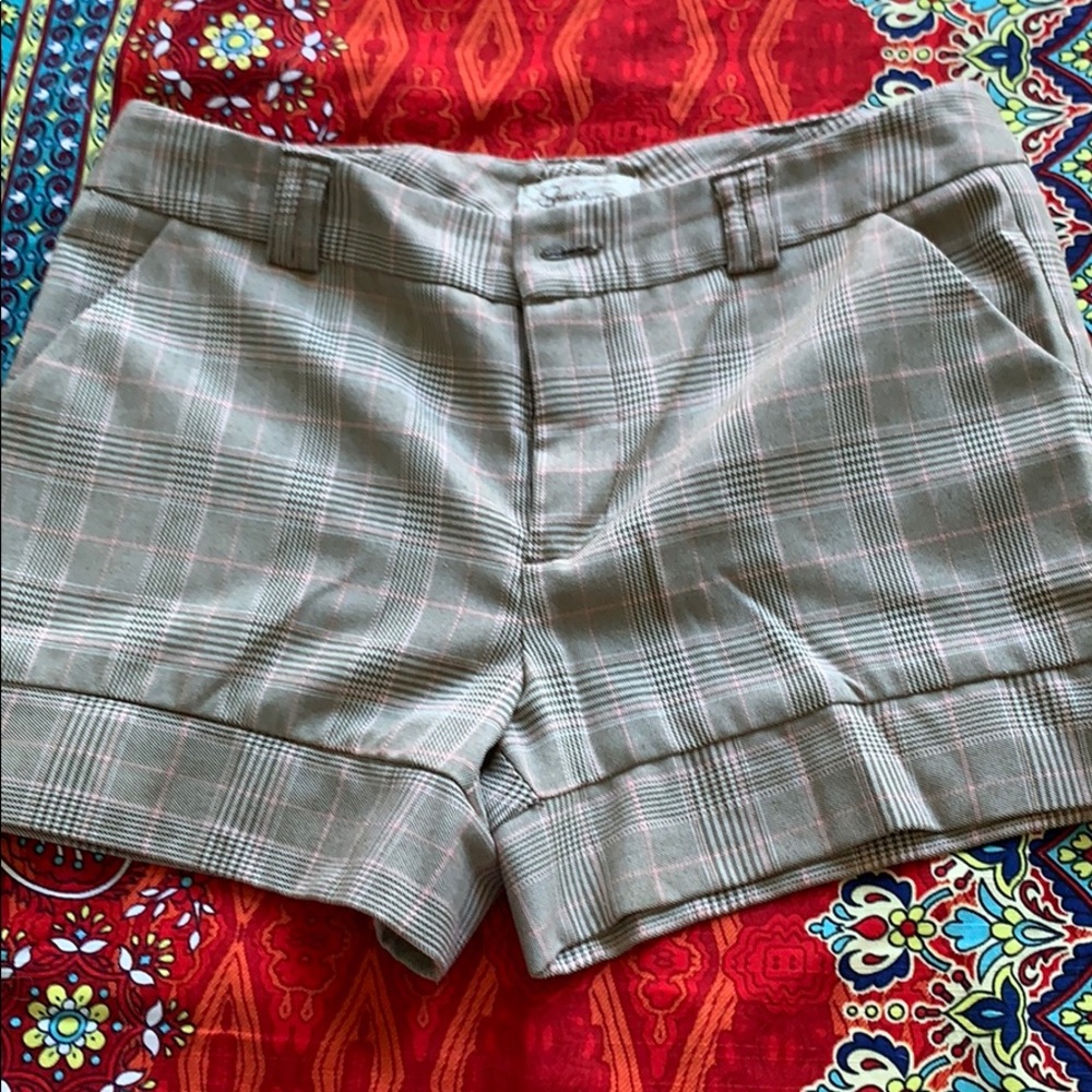 Dress shorts pink plaid